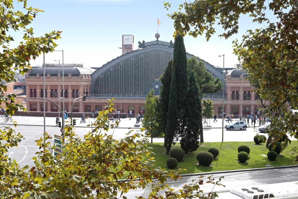 Atocha Hub Apartment Madrid Exterior photo
